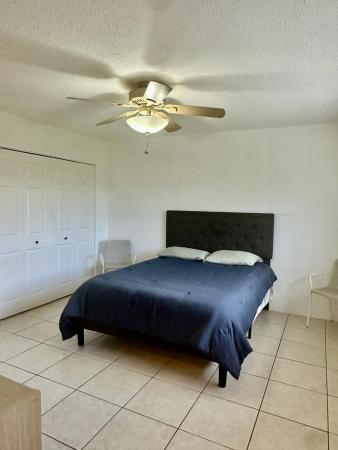 Casa Paradiso, 580 Egret Dr #314, Hallandale Beach, Florida 33009, image 3