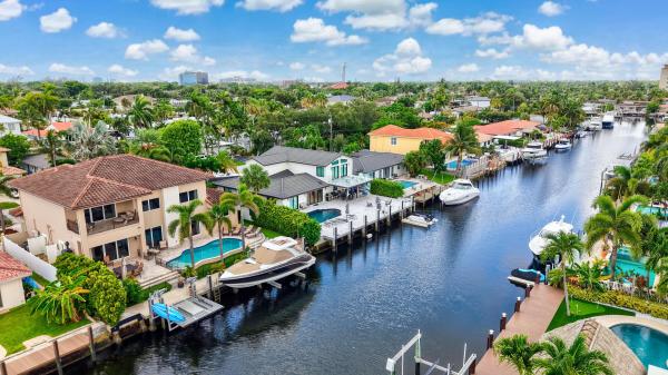 Pompano Isles, 2447 SE 10th St, Pompano Beach, Florida 33062, image 2