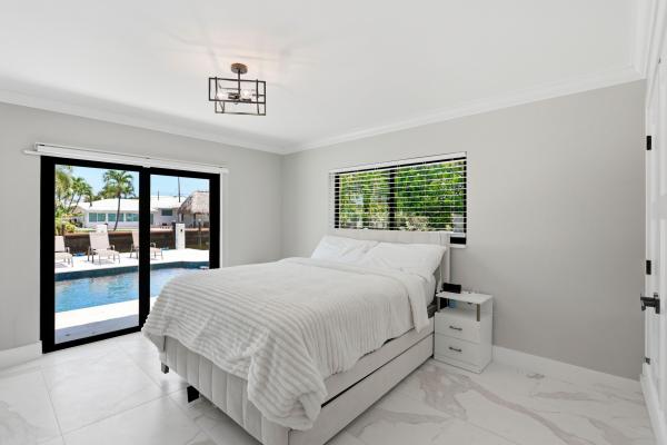Pompano Isles, 2447 SE 10th St, Pompano Beach, Florida 33062, image 1