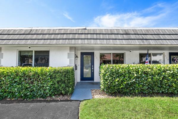 Gateway Villas, 229 SW 6th St, Boca Raton, Florida 33432, image 1