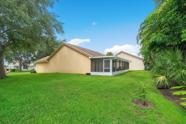 Sabal Lakes, 3703 S Lancewood Pl, Delray Beach, Florida 33445, image 3