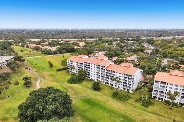 Vizcaya Towers At Palm-Aire, 4114 W Palm Aire Dr #141B, Pompano Beach, Florida 33069, image 1