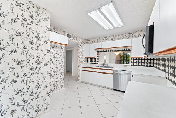 Watersedge At Lakes Of Delray, 15355 Lakes Of Delray Blvd #314, Delray Beach, Florida 33484, image 3