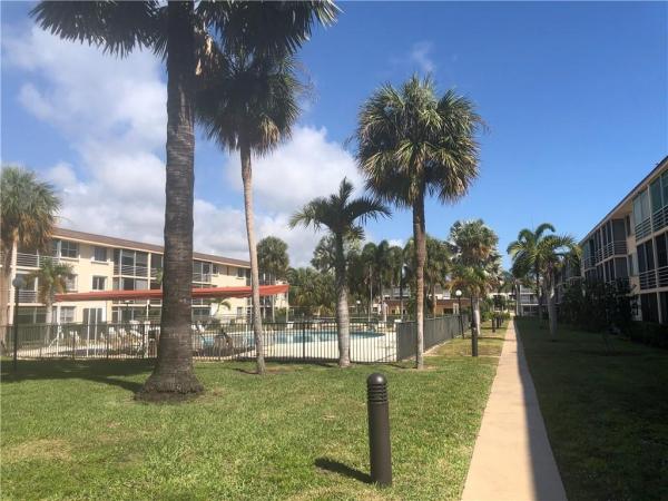 Lighthouse Point Plaza, 4500 N Federal Hwy #356G, Lighthouse Point, Florida 33064, image 2