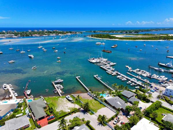 265 E 23rd St STREET, Riviera Beach, Florida 33404, image 1