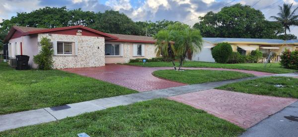 East Gate Estates, 3830 NW 27th St, Lauderdale Lakes, Florida 33311, image 1