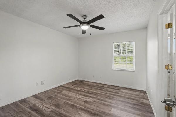 Floresta Pines, 502 NE Solida Cir, Port St. Lucie, Florida 34983, image 3