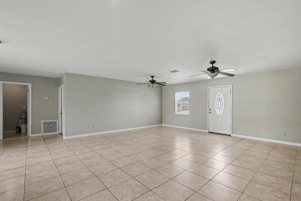 Floresta Pines, 502 NE Solida Cir, Port St. Lucie, Florida 34983, image 2