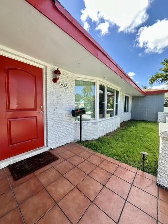 20120 Highland Lakes Blvd, Unincorporated Dade County, Florida 33179, image 1