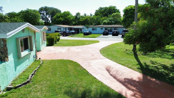 Miramar Residential, 2907 SW 67th Ter, Miramar, Florida 33023, image 2
