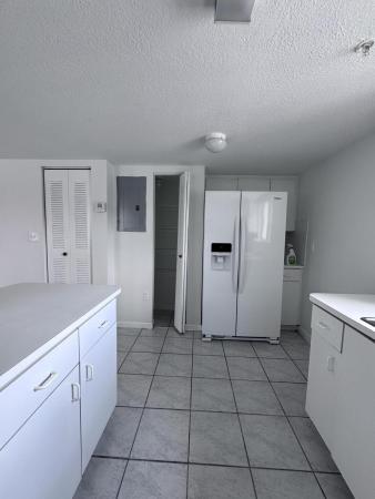 551 NW 82nd Ave #526, Unincorporated Dade County, Florida 33126, image 3