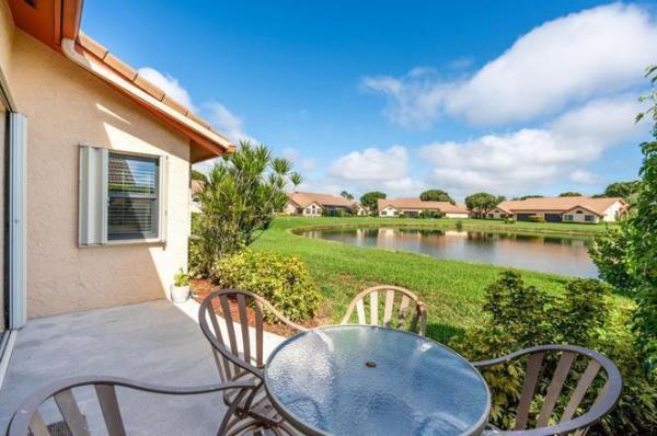 Waterford At Aberdeen, 8486 Heather Pl, Boynton Beach, Florida 33472, image 3