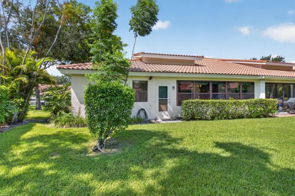 Ladypalm Of Waterberry, 10524 Ladypalm Ln #B, Boca Raton, Florida 33498, image 3