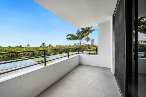 The Olympus Towers, 600 Three Islands Blvd #301, Hallandale Beach, Florida 33009, image 2
