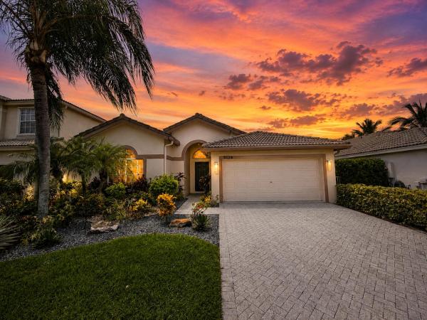 Harbor Cove, 3526 Old Lighthouse Cir, Wellington, Florida 33414, image 1