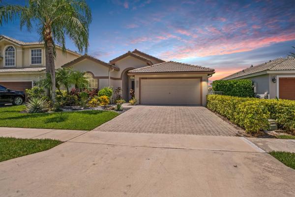 Harbor Cove, 3526 Old Lighthouse Cir, Wellington, Florida 33414, image 3
