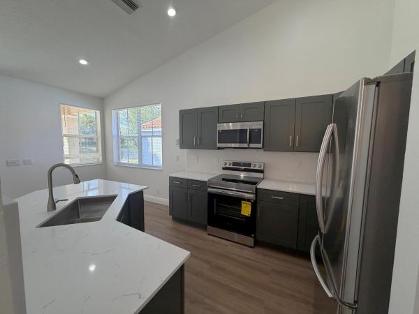 Sierra Falls, 853 Sand Creek Cir, Weston, Florida 33327, image 2