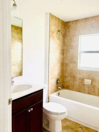 Morningside Palm Breezes Club, 9553 Sea Spray Dr, Fort Pierce, Florida 34945, image 2