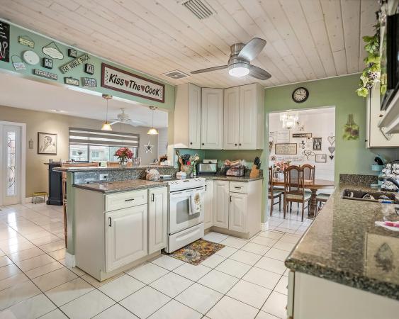 Mainlands Of Tamarac Lakes, 4701 NW 47th Ter, Tamarac, Florida 33319, image 1