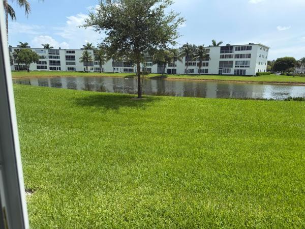 1093 Yarmouth E, Boca Raton, Florida 33434, image 2