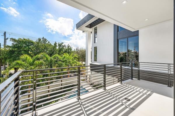 810 Andrews Ave, Delray Beach, Florida 33483, image 2
