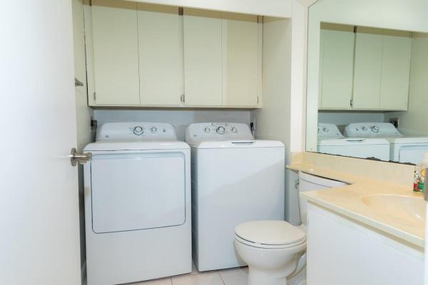 Sherwood Lakes, 2815 28th Ln, Greenacres, Florida 33463, image 2
