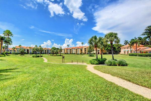 The Yacht Club On The Intracoastal, 110 Yacht Club Way #103, Hypoluxo, Florida 33462, image 3