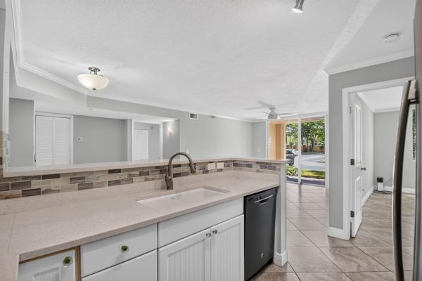 The Yacht Club On The Intracoastal, 110 Yacht Club Way #103, Hypoluxo, Florida 33462, image 2