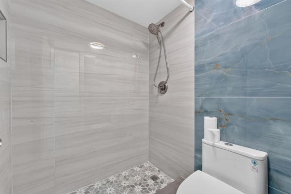 Florence, 17051 NE 35th Ave #207, North Miami Beach, Florida 33160, image 3
