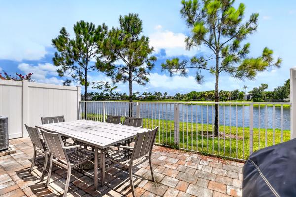 8714 Via Mar Rosso, Lake Worth, Florida 33467, image 1