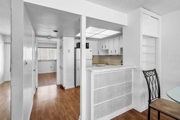 Sun Set Apartments, 1110 N Riverside Dr #23, Pompano Beach, Florida 33062, image 2