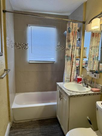 Pleasant Heights, 1105 W 34th St, Riviera Beach, Florida 33404, image 1