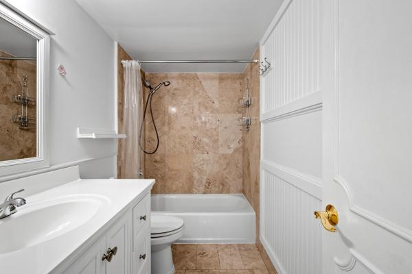 Meadowbrook Towers, 620 NE 12th Ave #602, Hallandale Beach, Florida 33009, image 2