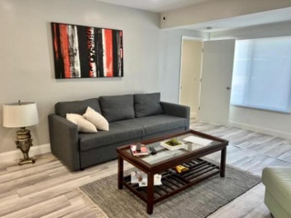 200 NE 56th St, Oakland Park, Florida 33334, image 2