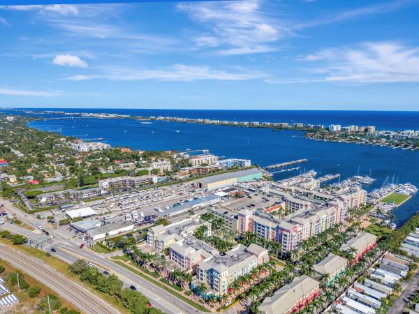 The Moorings At Lantana, 802 W Windward Way #303, Lantana, Florida 33462, image 3