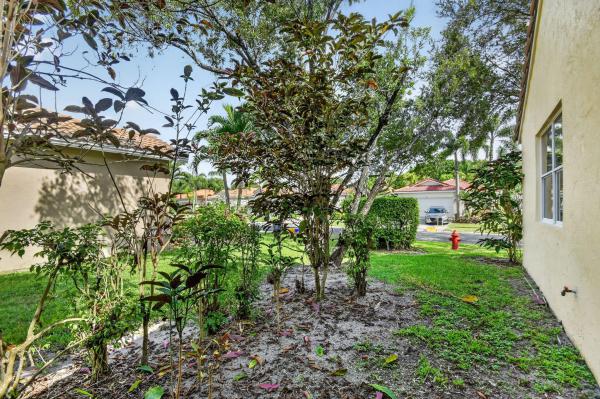 The Grove At Boynton Beach, 9527 Cherry Blossom Ct, Boynton Beach, Florida 33437, image 2