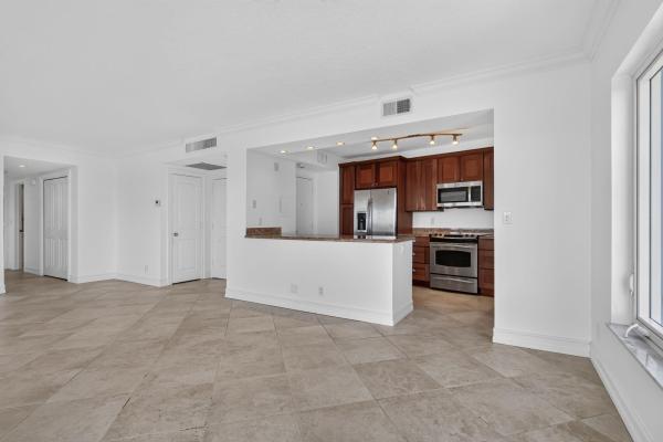 The Barrton, 555 SE 6th Ave #4F, Delray Beach, Florida 33483, image 1