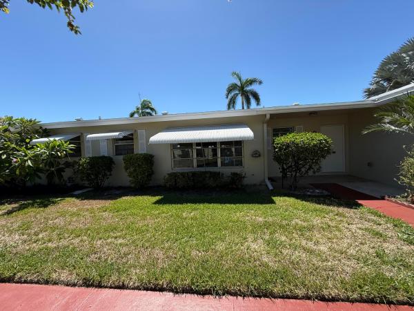 Pine Point Villas, 200 Bayview Ave #B, Boynton Beach, Florida 33435, image 1