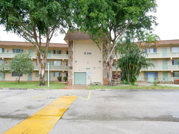 Village Green 2, 200 Village Green Cir E #311, Palm Springs, Florida 33461, image 1
