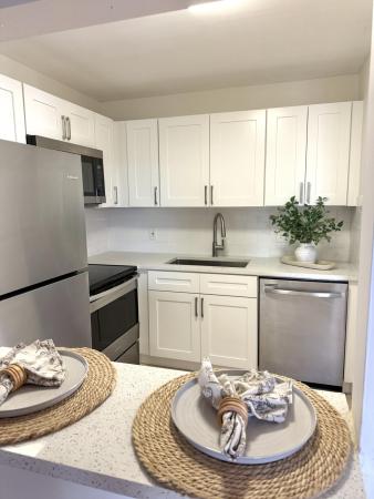 Village Green 2, 200 Village Green Cir E #311, Palm Springs, Florida 33461, image 2
