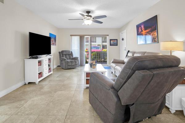 6411 Bay Club Dr #2, Fort Lauderdale, Florida 33308, image 3