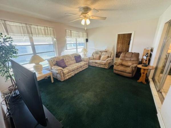 Crystal Lake Golf Villas, 4890 NW 14th Ter, Deerfield Beach, Florida 33064, image 2