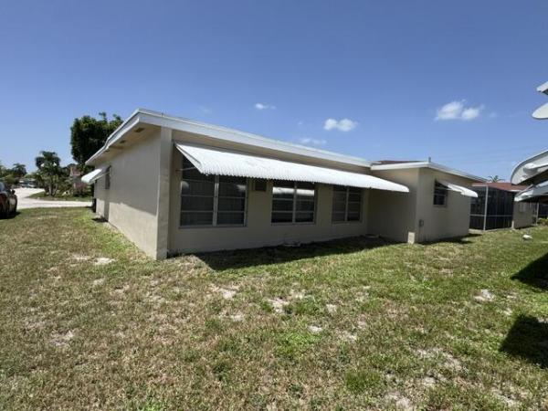 Crystal Lake Golf Villas, 4890 NW 14th Ter, Deerfield Beach, Florida 33064, image 3