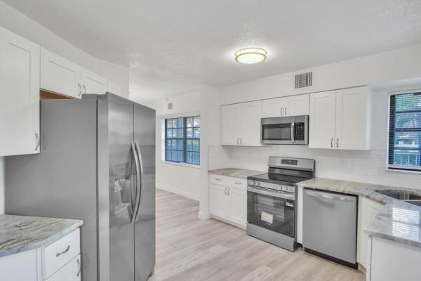 The Fairways, 17388 Boca Club Blvd #201, Boca Raton, Florida 33487, image 3