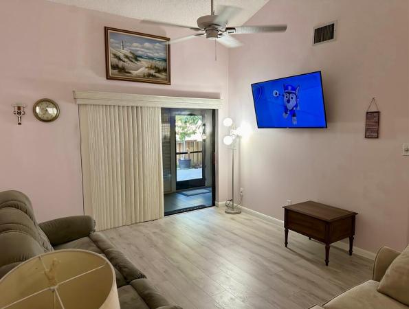 Parkside Green Villas, 1270 Parkside Green Dr #D, Greenacres, Florida 33415, image 2