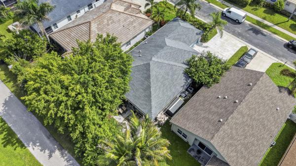 Emerald Forest Of Wellington, 1480 Lake Breeze Dr, Wellington, Florida 33414, image 2
