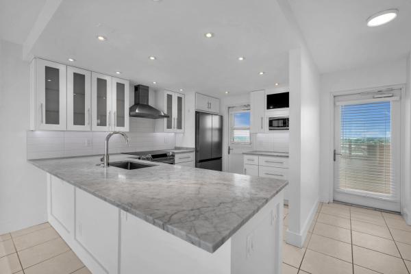 White Egret, 2200 NE 33rd Ave #17C, Fort Lauderdale, Florida 33305, image 2