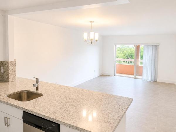 7915 Camino Real #N-416, Unincorporated Dade County, Florida 33143, image 3