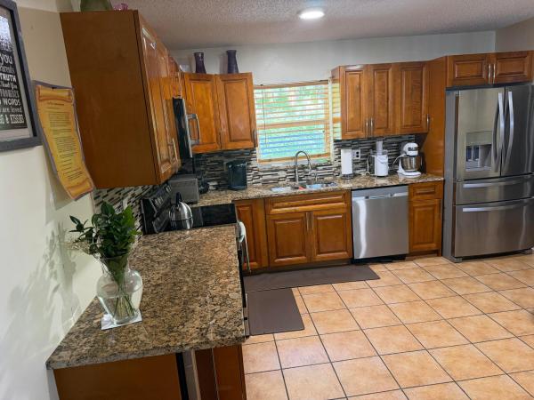 5842 Lake George Pl, Lake Worth, Florida 33463, image 1