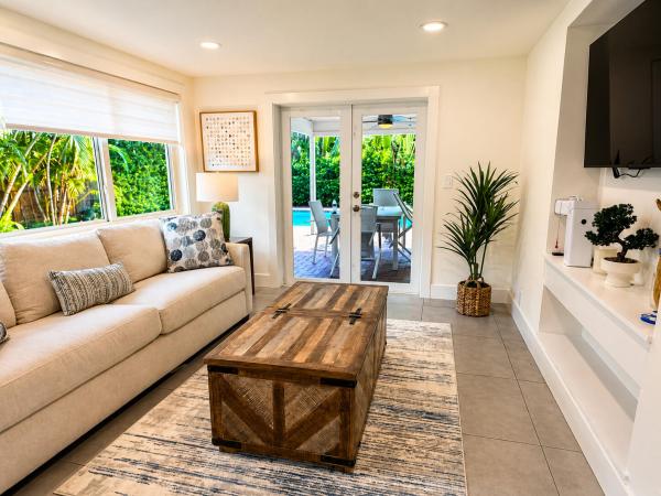 Rio Vista Isles, 800 SE 11th Ct, Fort Lauderdale, Florida 33316, image 1